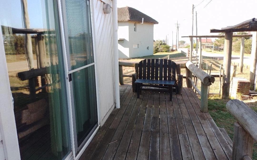 Imagen 3 Inversión en Punta del Diablo, 6 cabañas totalmente instaladas